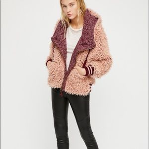 🦁Free People "fluffy dolman jacket"🦁