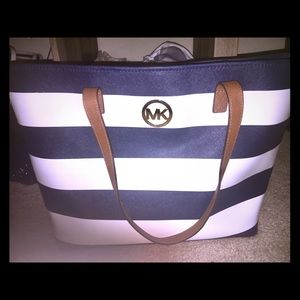 MK Tote