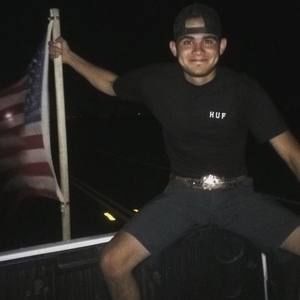 Meet your Posher, Emilio