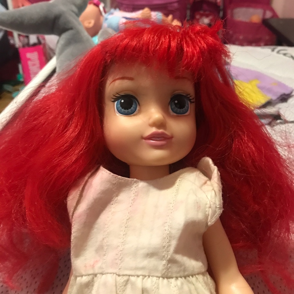 Color Ariel doll