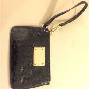 Michael kors wristlet