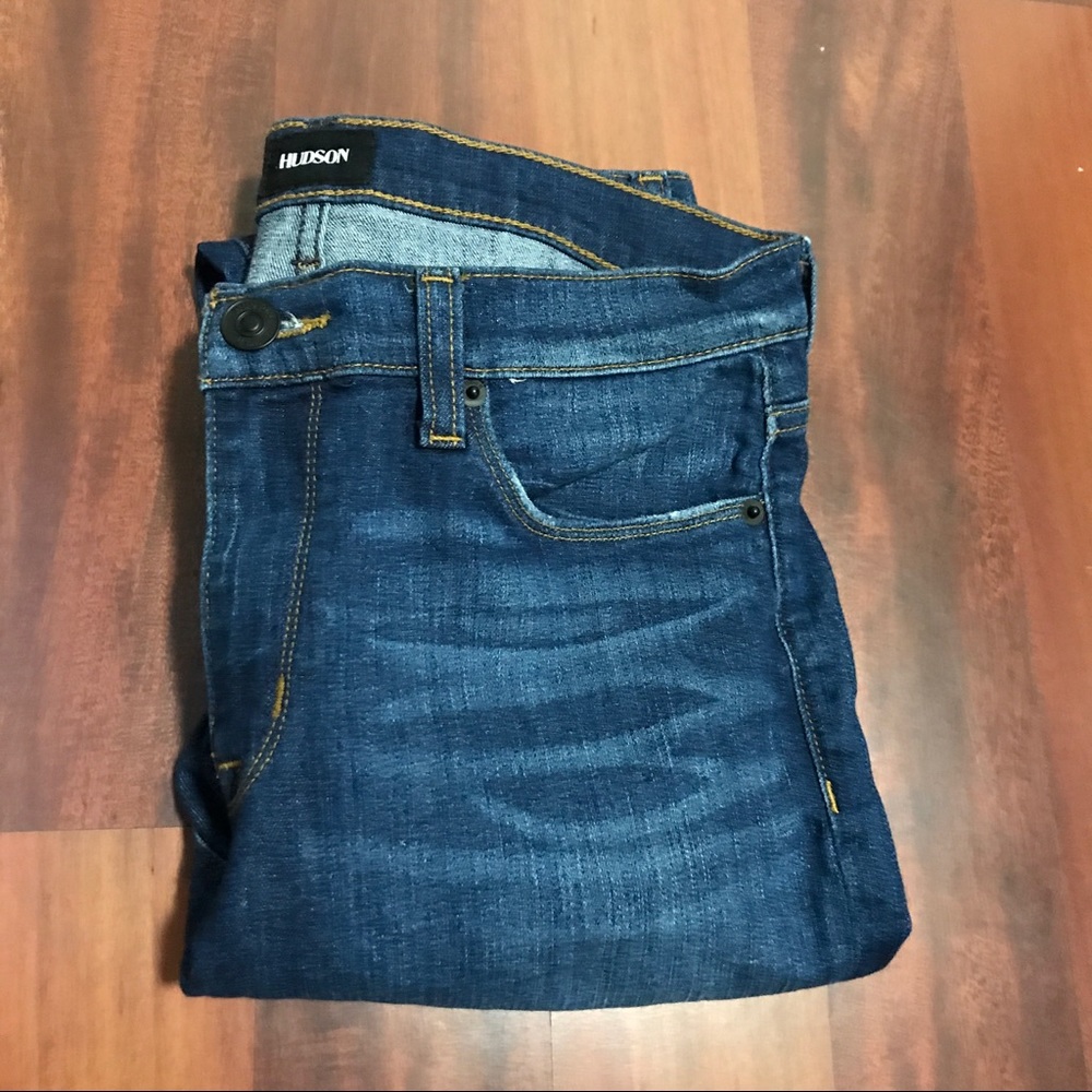 Mid-Rise Cropped Skinny Jeans