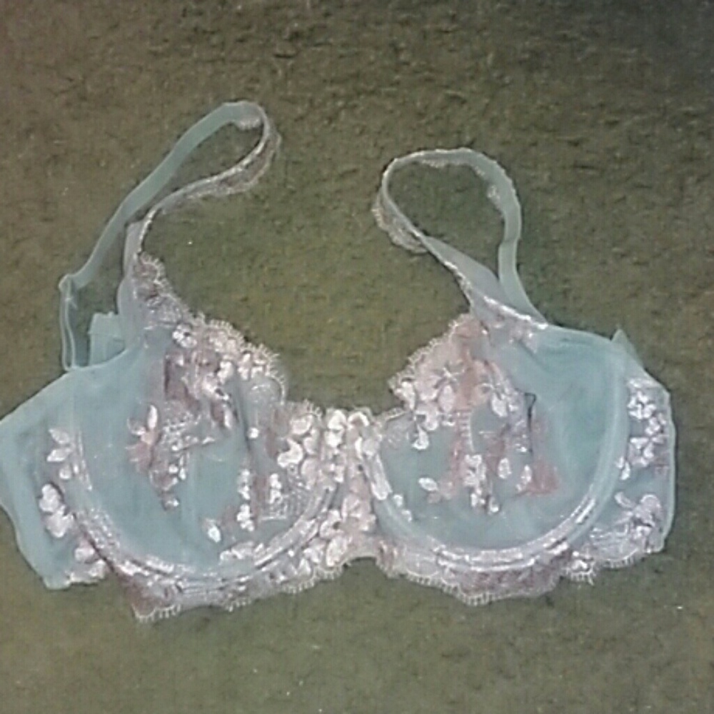 Cute bra!