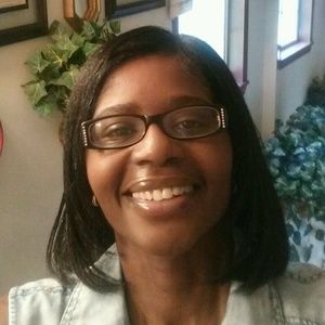 Meet your Posher, Raye