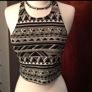 💓VS PINK💓 Aztec crop top