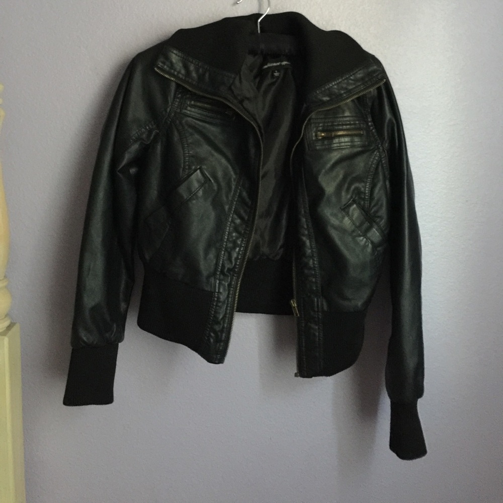 ✨✨ AMBIANCE APPAREL JACKET ✨✨