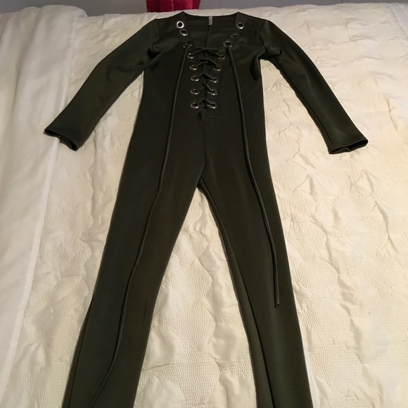 Olive green tie up catsuit - Picture 1 of 4