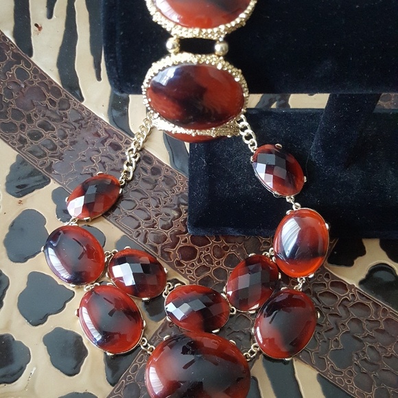 HOMAICA STONE NECKLACE AND BRACELET SET - Picture 2 of 4