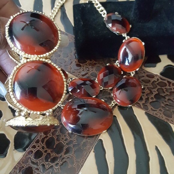 HOMAICA STONE NECKLACE AND BRACELET SET - Picture 3 of 4