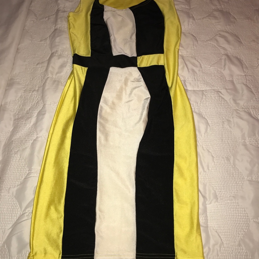 Yellow Abstract Mini
