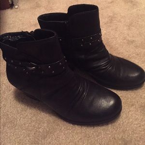 Impulse buy....Worn 1 time only.