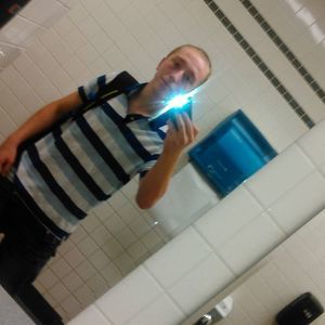 Meet your Posher, Cameron