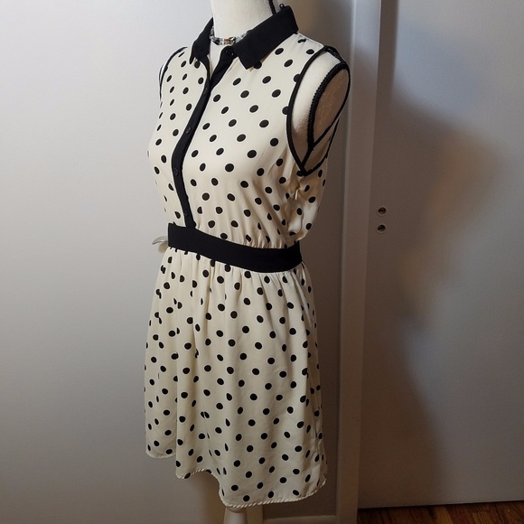 Forever 21 Vintage Look Polka Dot Dress - Picture 5 of 8