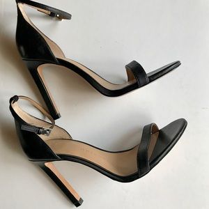 NEW Black Banana Republic Hello Sole Mate Heels!