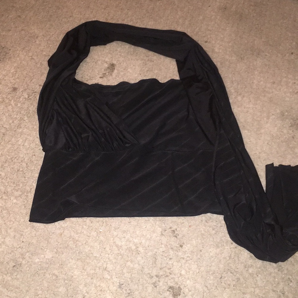 Super sexy multiple different ways to wear top