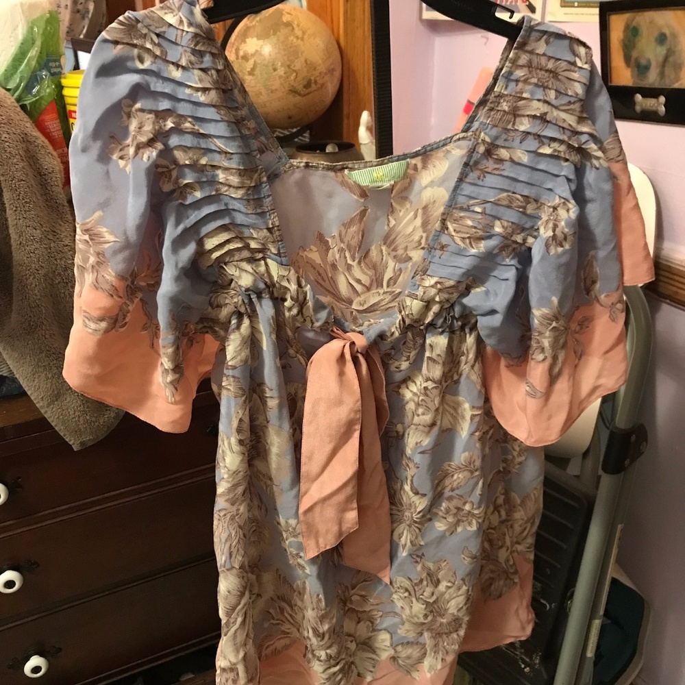 Anthropologie Lil Silk Floral Top With Bow size 10