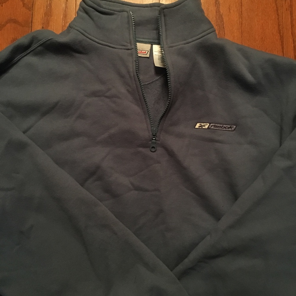 Reebok Pullover
