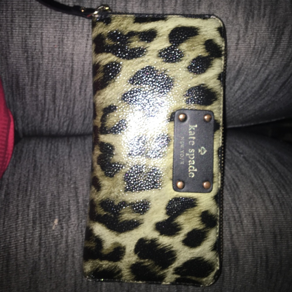 Kate spade leopard wallet!!