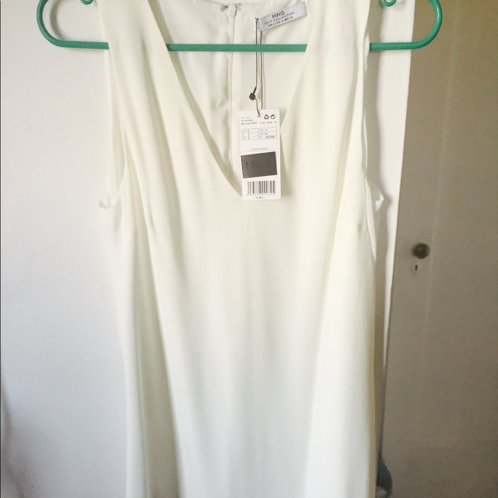 BRAND NEW ALL white fringe dress