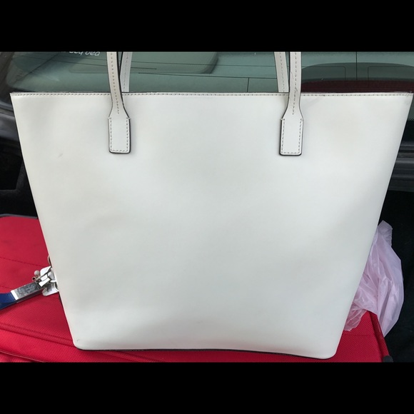 Kate Spade Tote - Picture 1 of 2