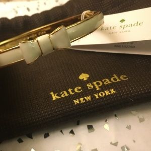 Kate Spade ♠️ cream "Take a Bow" bangle bracelet