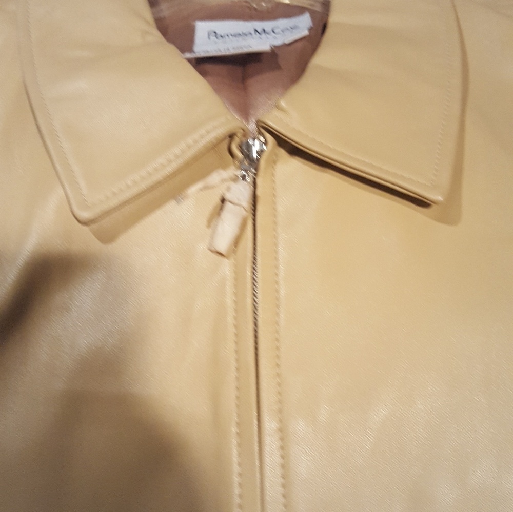 Jacket - Picture 3 of 3