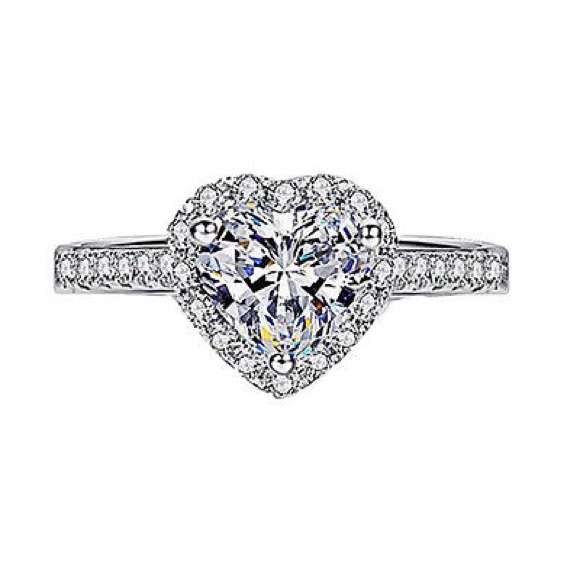 ❤️❤️HOST PICK❤️❤️ Heart silver engagement  ring - Picture 4 of 4