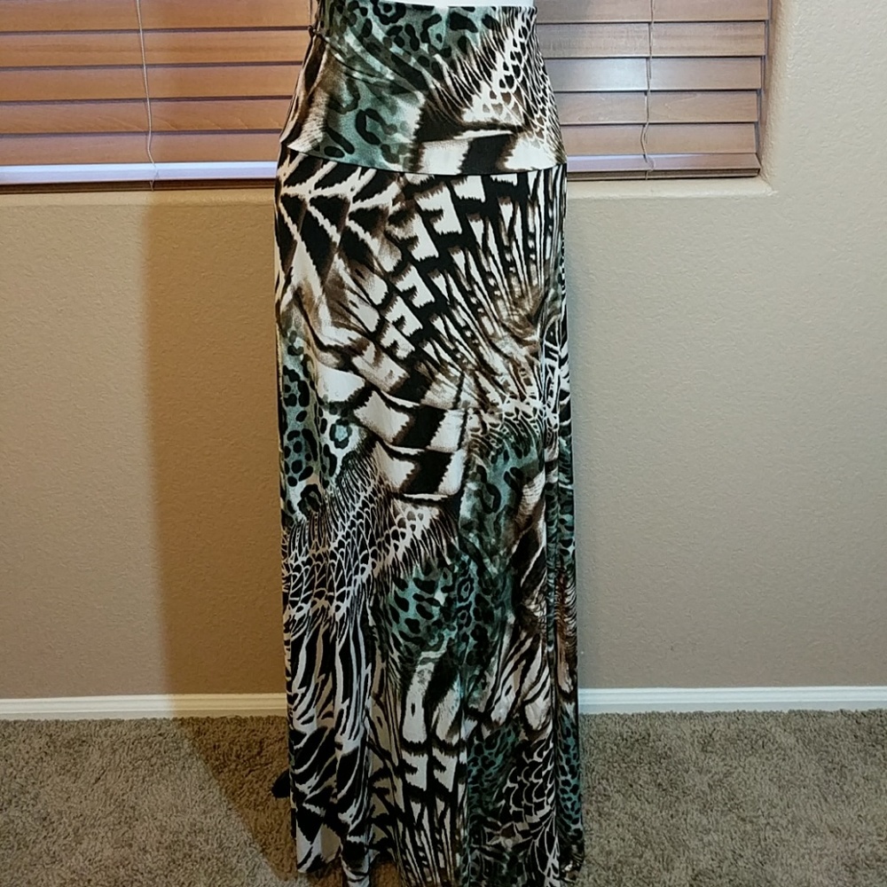 Medium LuLaRoe Maxi