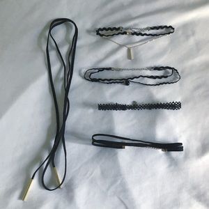 Trendy choker bundle
