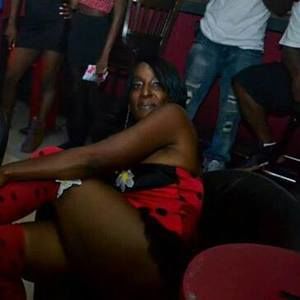 Meet your Posher, Veronica