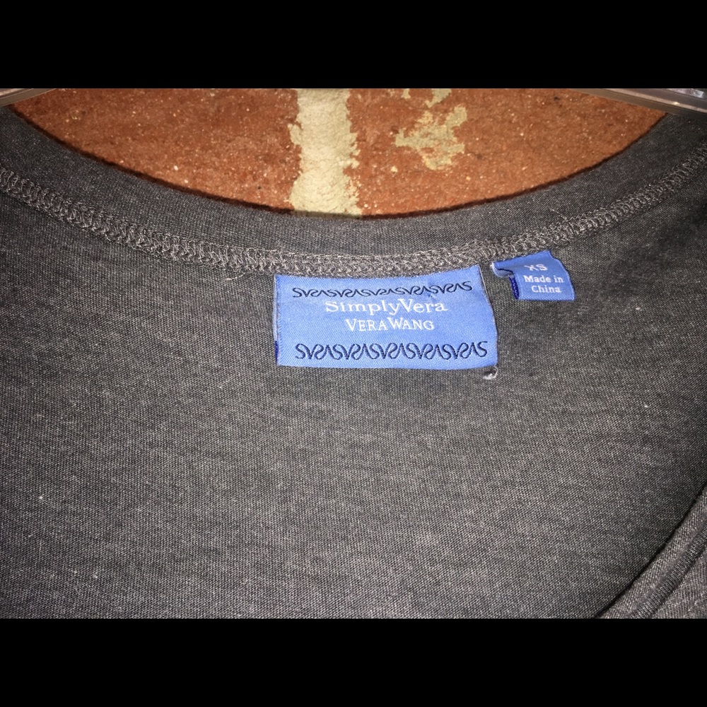 Simply Vera VERA WANG Top sz XS - Picture 3 of 5