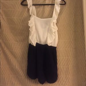 UO White/Navy Ruffle Romper