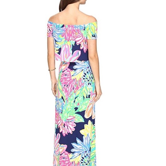 ❌SOLD ❌Lilly Pulitzer Mansi Crop Set - Picture 5 of 5