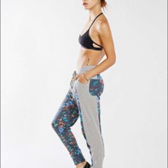 🆕Tallow Ashton Tracksuit Pant - Picture 2 of 6