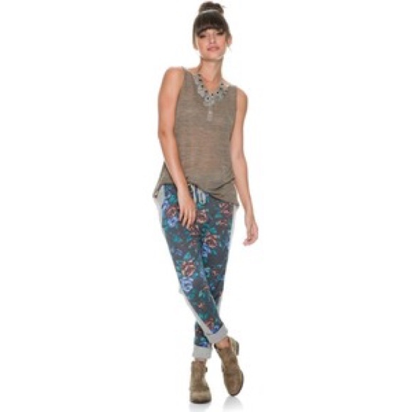 🆕Tallow Ashton Tracksuit Pant - Picture 3 of 6