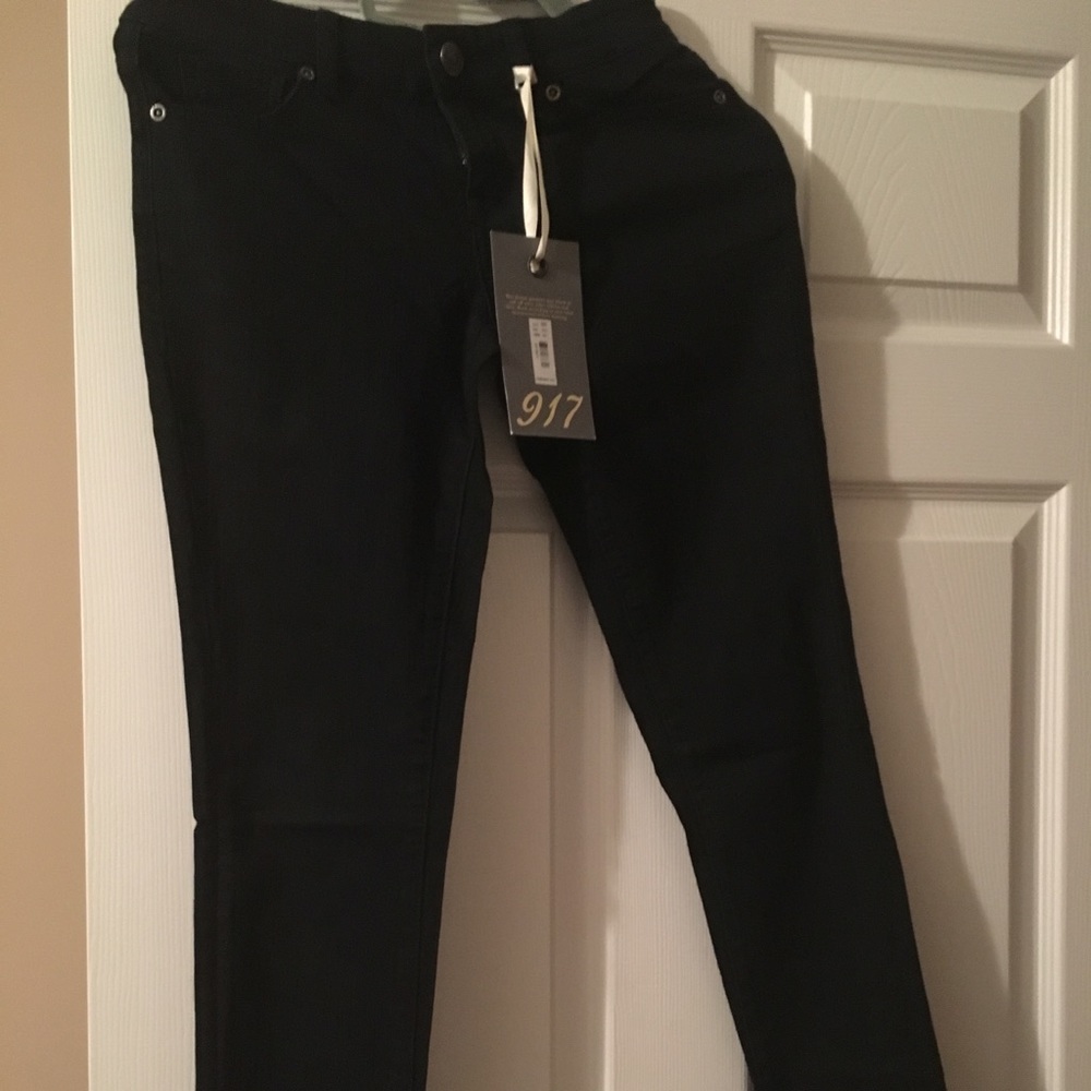 Black skinny jeans