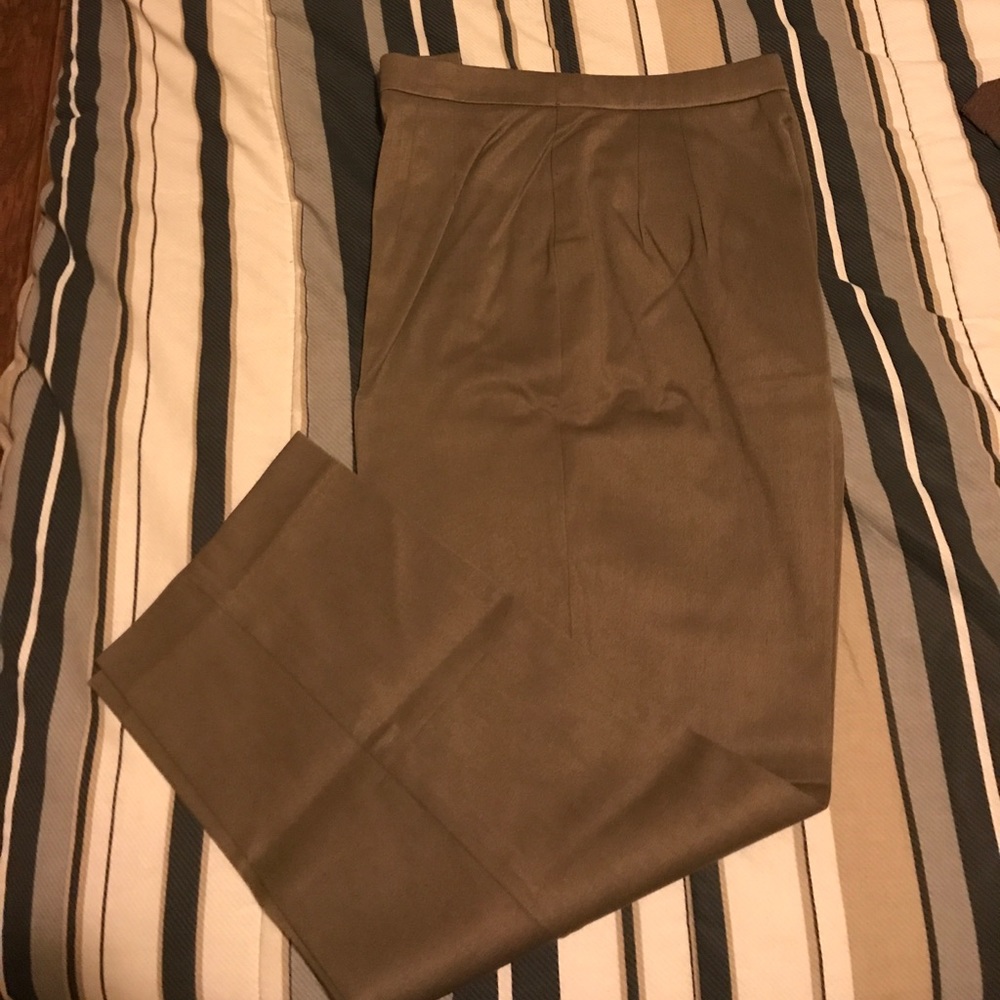 Briggs Beige Pants