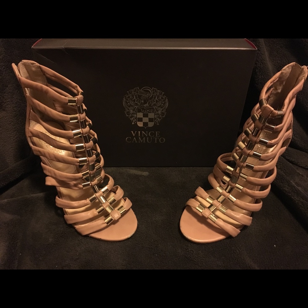 Vince Camuto leather strap heel size 7