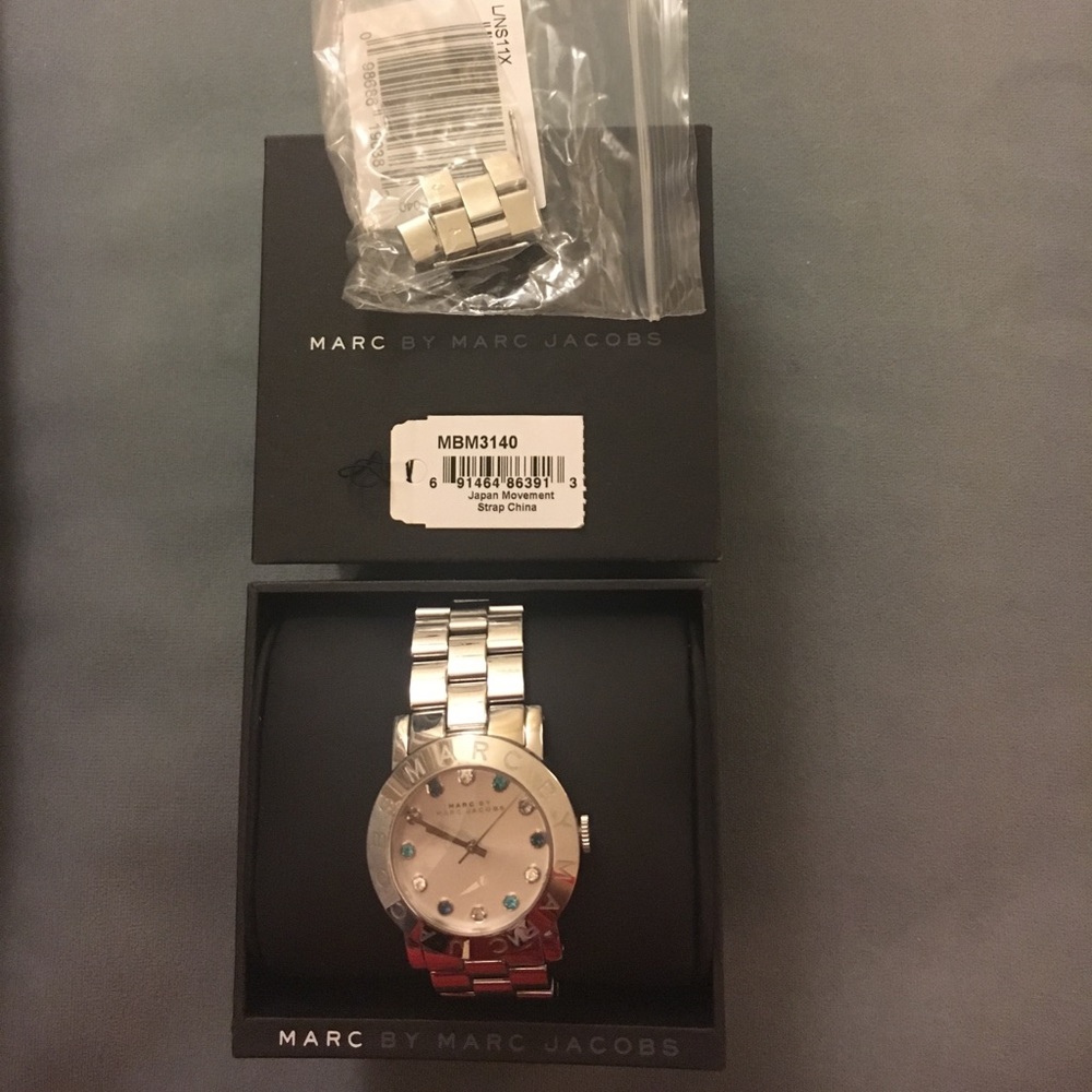 MARC BY MARC JACOBS Crystal Watch