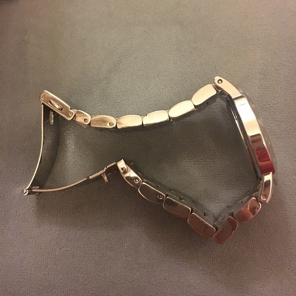MARC BY MARC JACOBS Crystal Watch