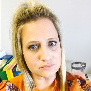 Meet your Posher, April