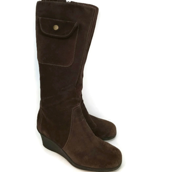 *SOLD*. Aerosoles Wedge Boots - Picture 5 of 8