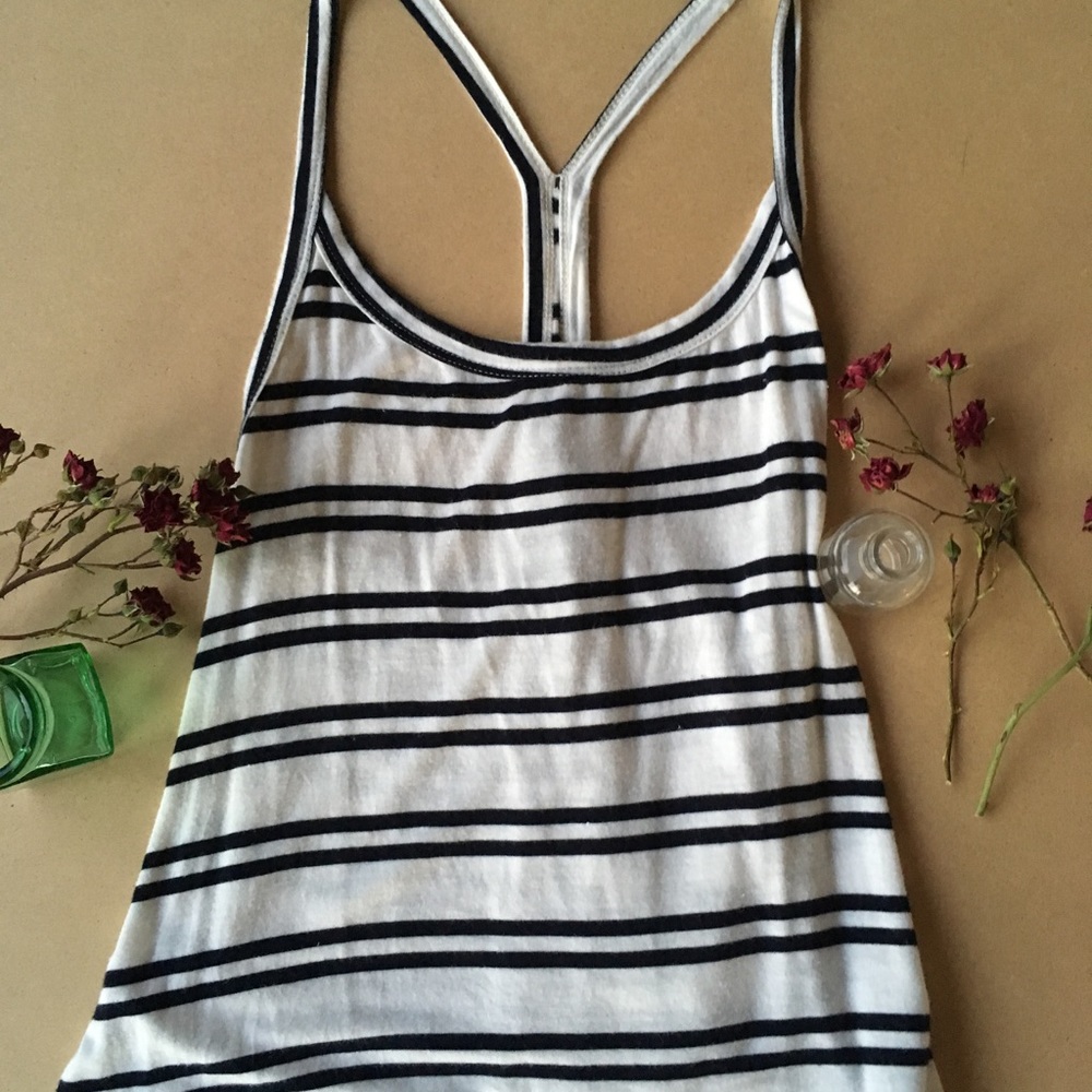 •STRIPED thin racerback TANK•