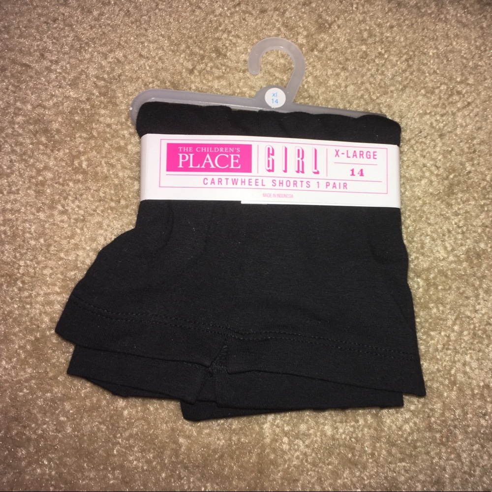 cartwheel shorts