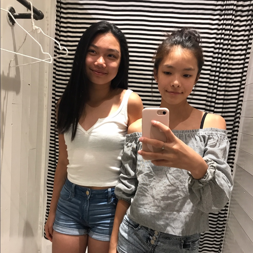 Meet your Posher, Joy