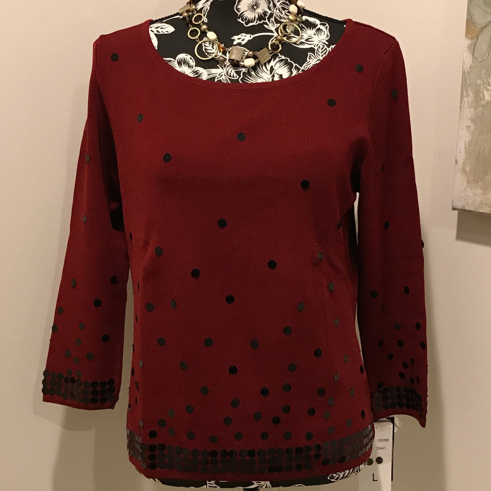 Sandra Darren Evening Collection Sweater