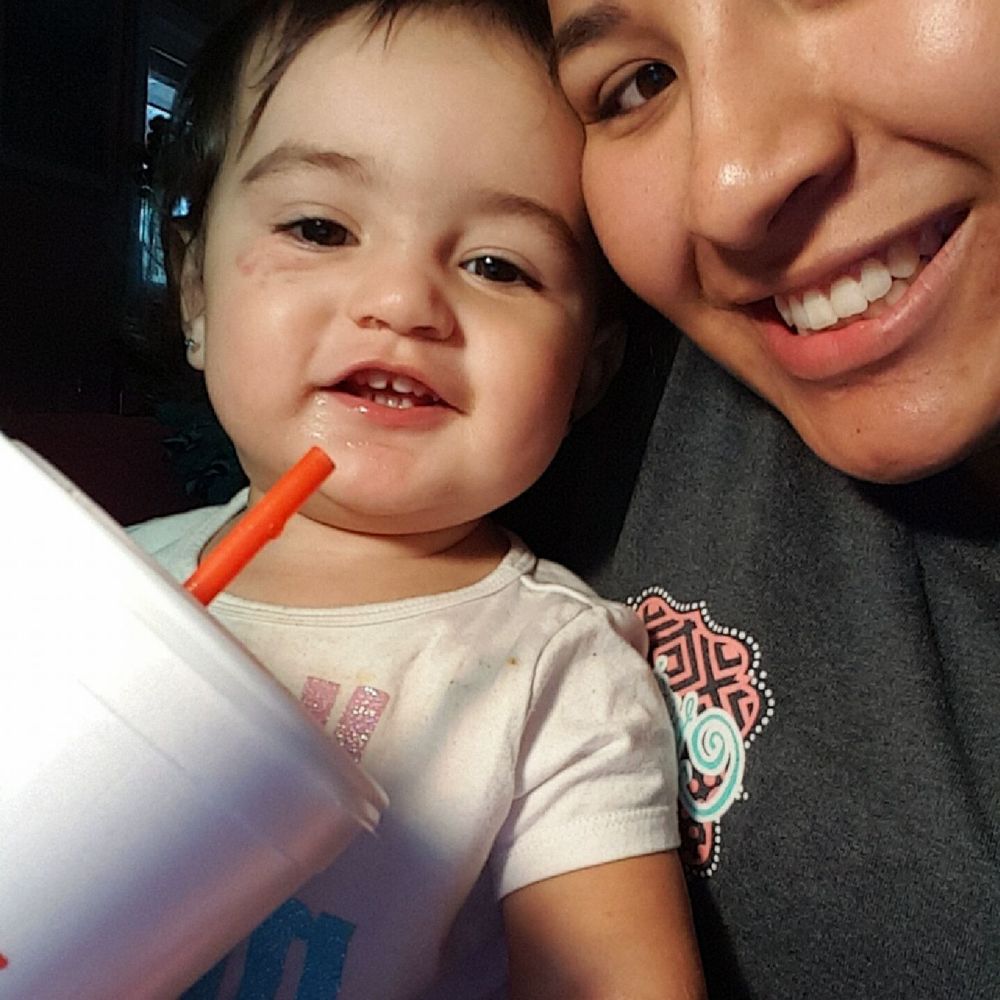 Meet your Posher, Alejandra