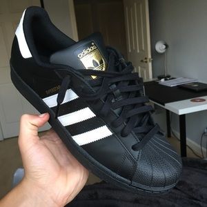 Adidas Superstars size 10.5