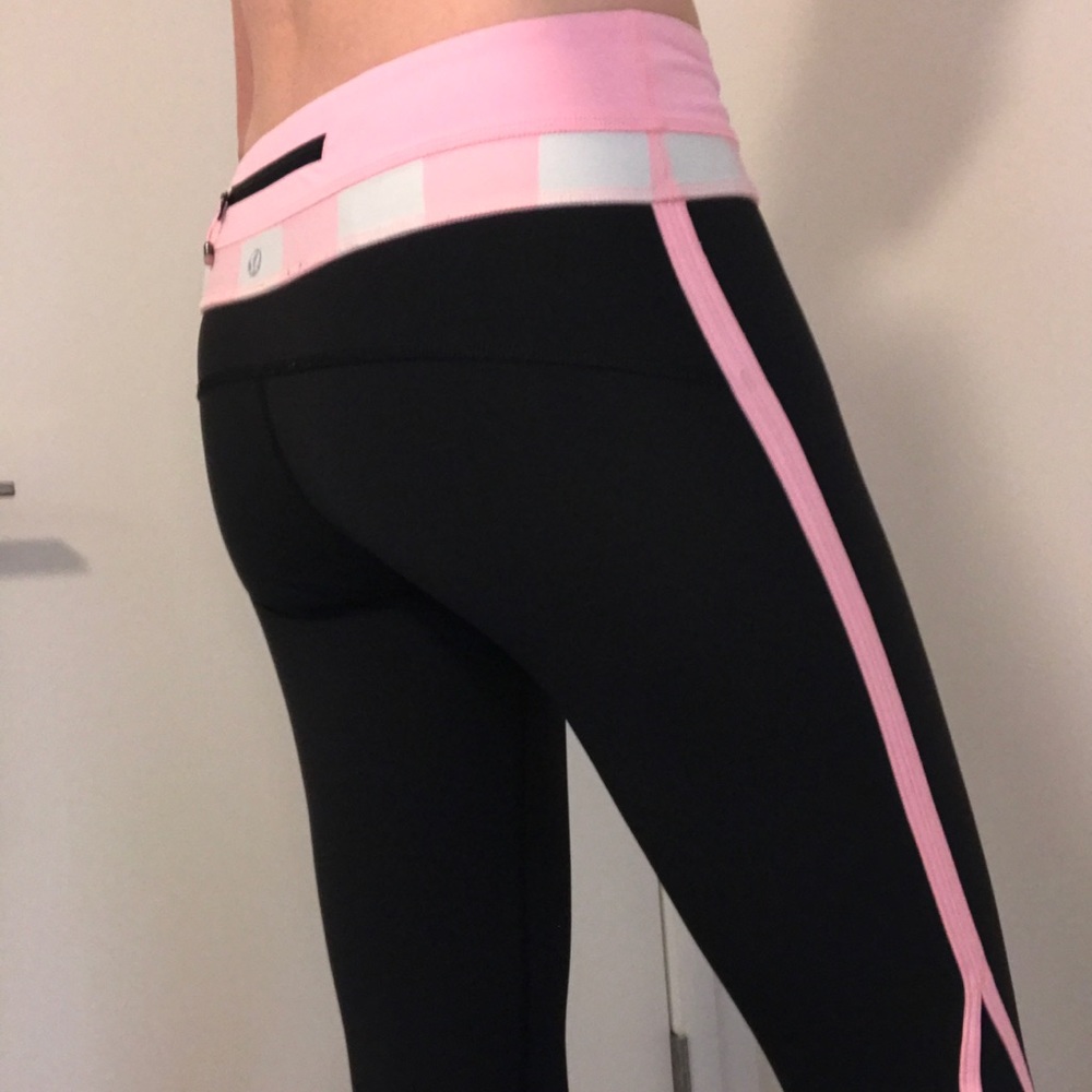 Lululemon Up the Pace Crop