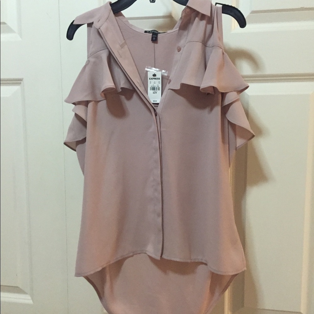 Cold shoulder express blouse.